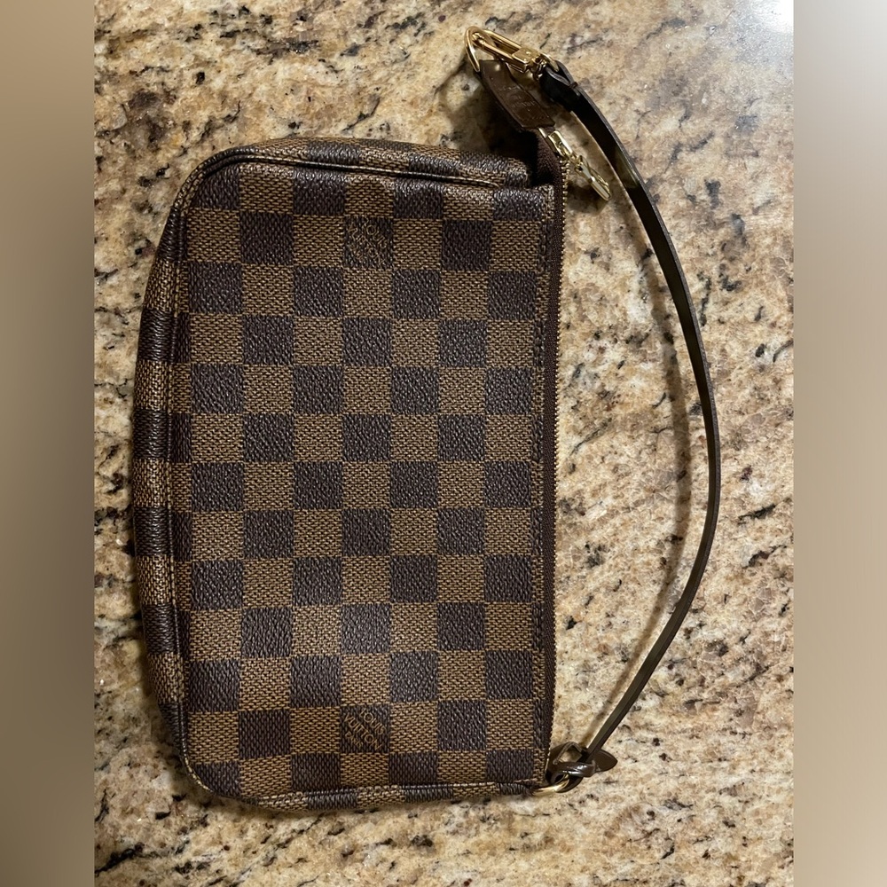 Louis Vuitton Pochette Accessoires Damier Ebene